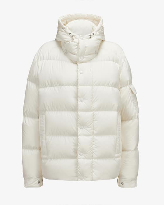 【MONCLER】ウールフェルトケープ MONCLER】ケープ