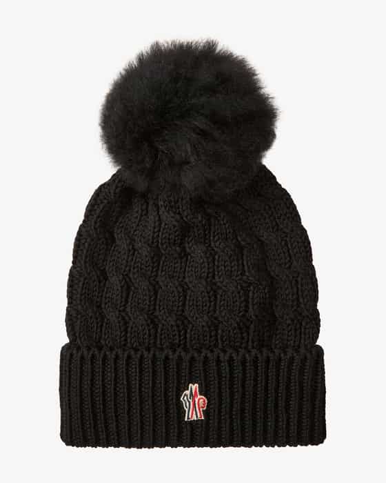 Pom-pom hat made from virgin wool