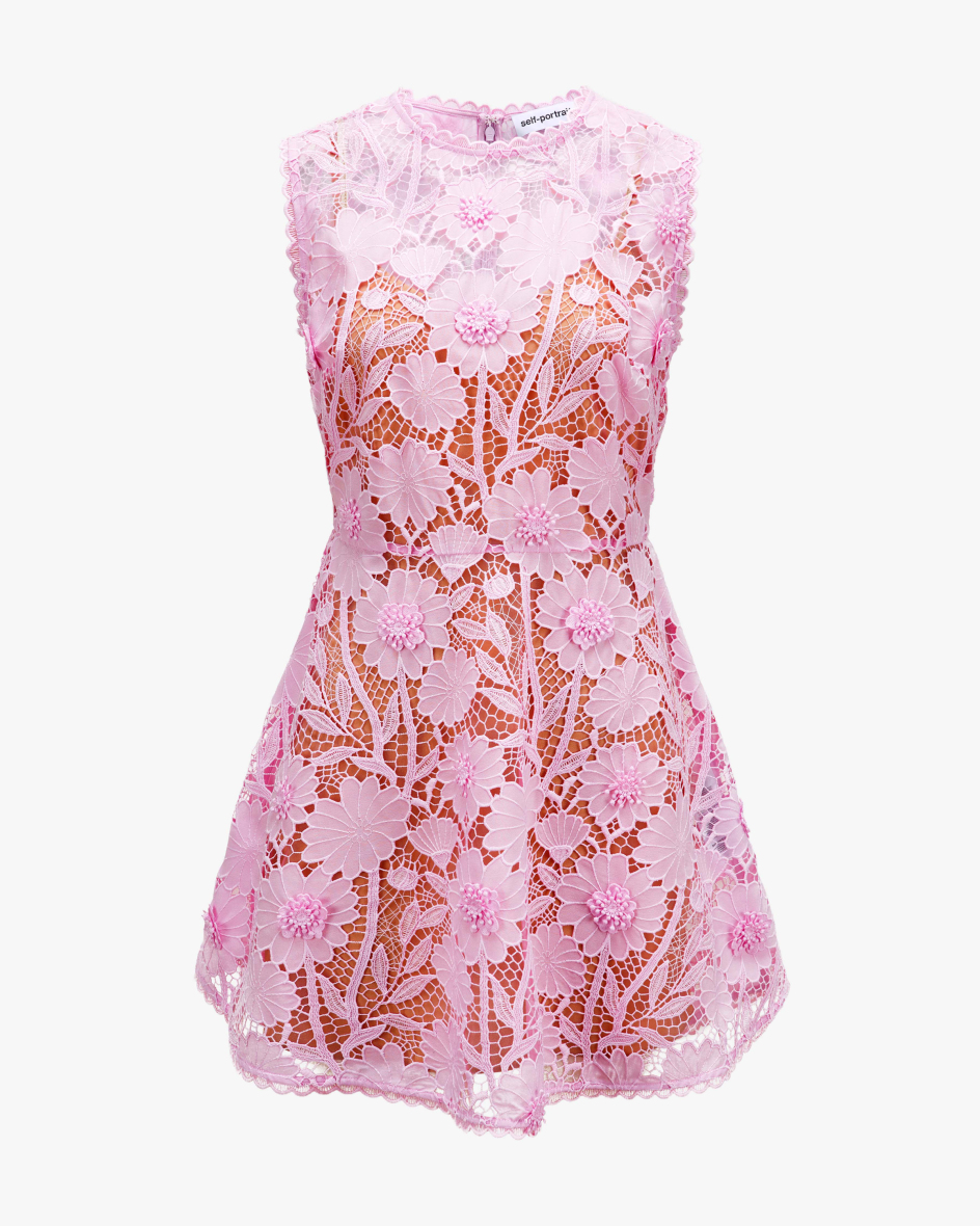 Bild 1 für Kleid aus Spitze 32