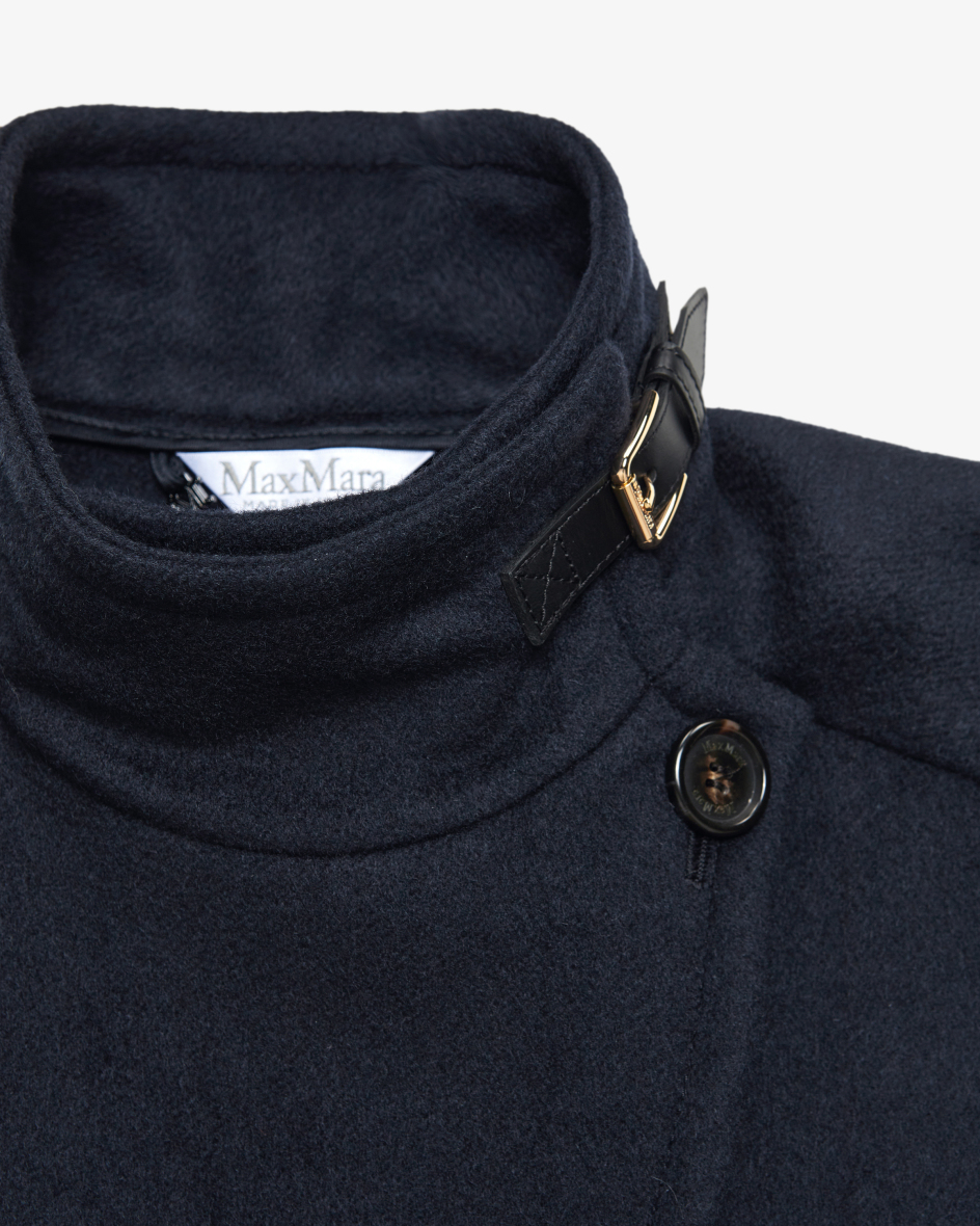 Image 2 for Derrik cashmere poncho Unisize