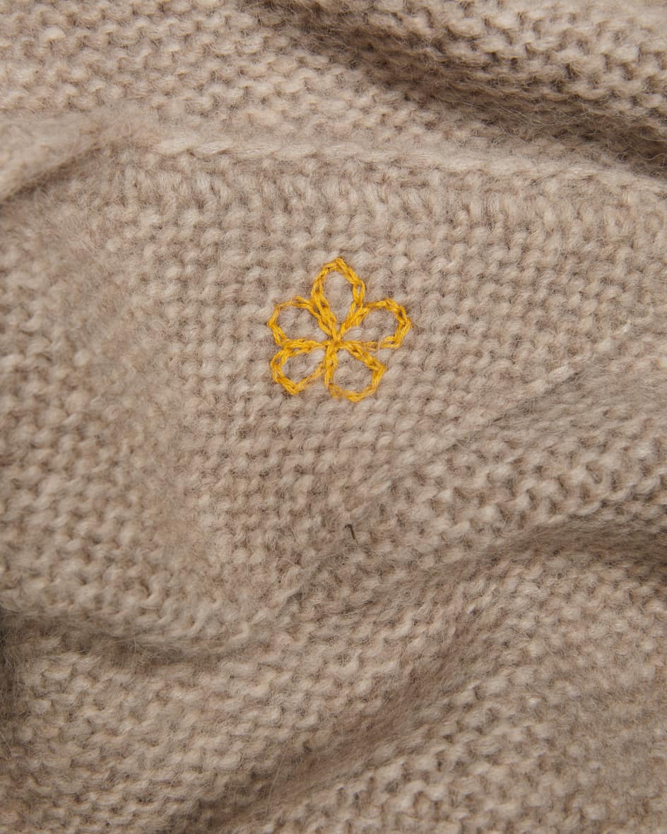 Image 2 for Knitted bandana made from a blend of alpaca wool 