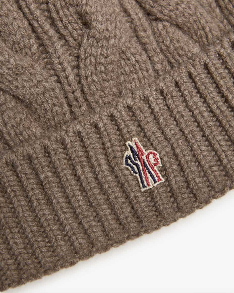 Image 2 for Pom-pom hat made from virgin wool and cashmere One size fits all