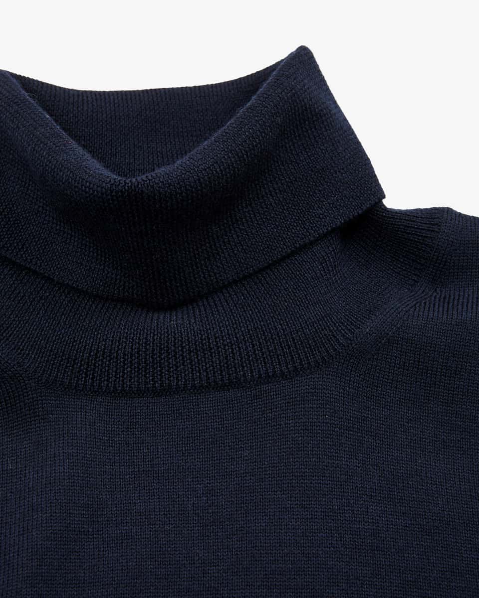 Bild 2 für Rollkragenpullover 56