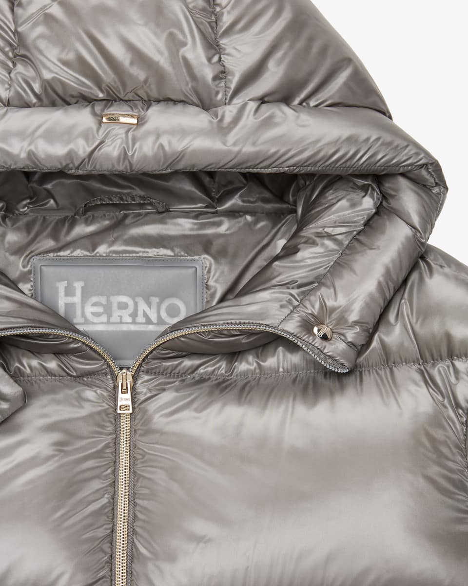 Bild 2 für Daunenmantel 42