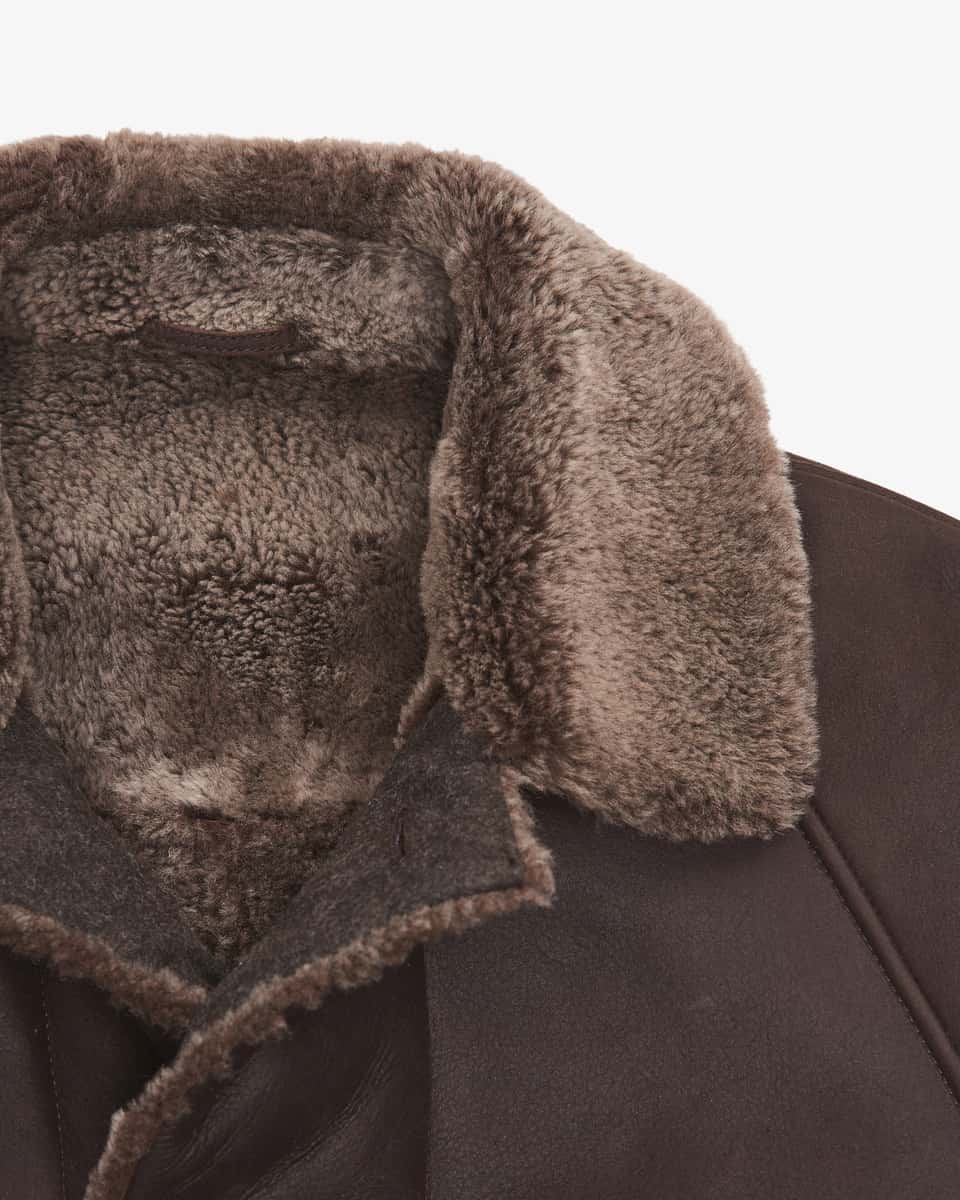 Bild 2 für Lethbridge Trachten-Lammfellmantel  50