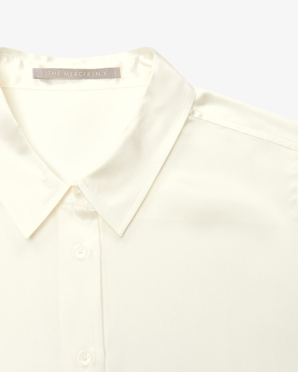 Bild 2 für Seiden-Hemdbluse  42