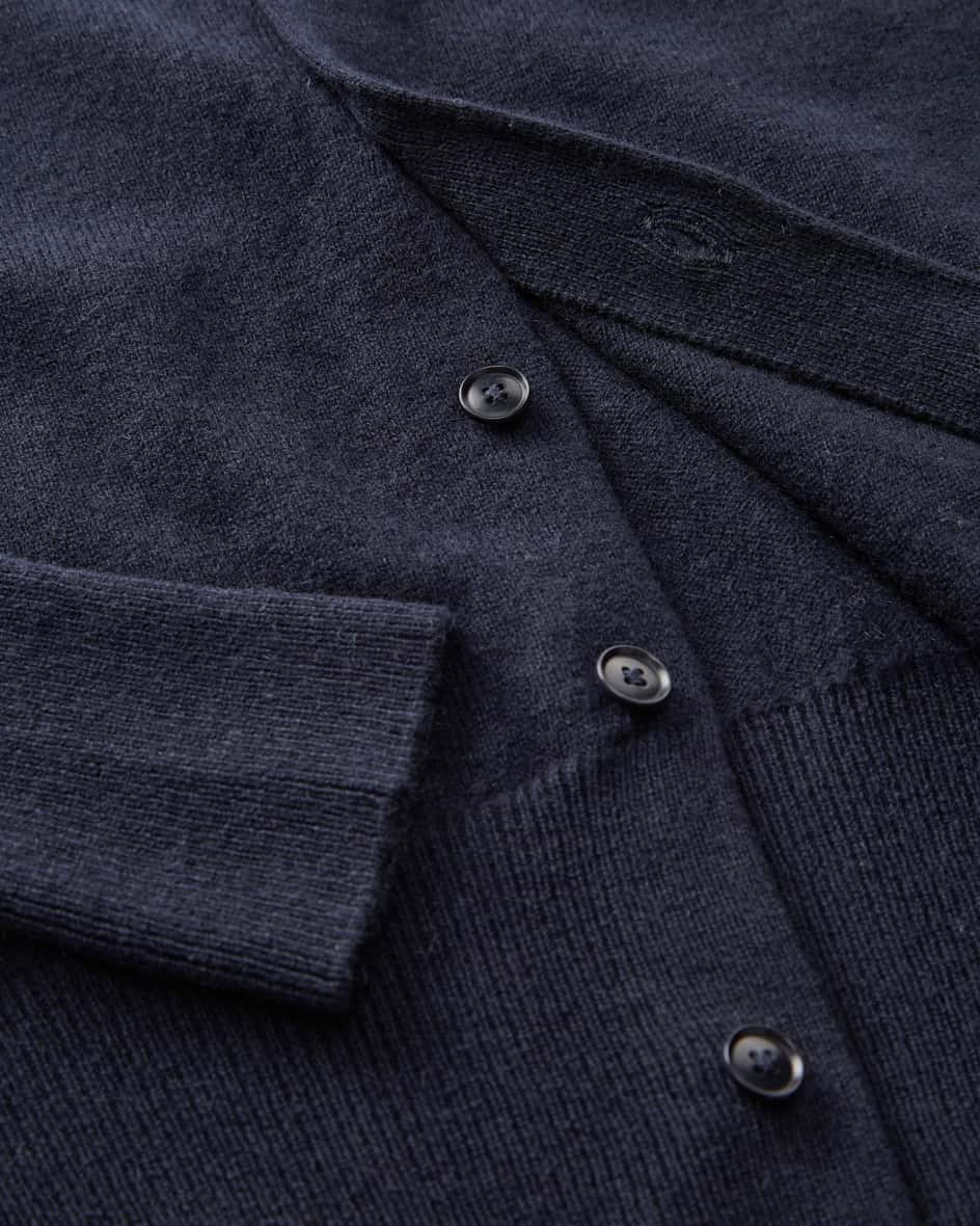 Bild 3 für Strickjacke aus Cashmere Unisize