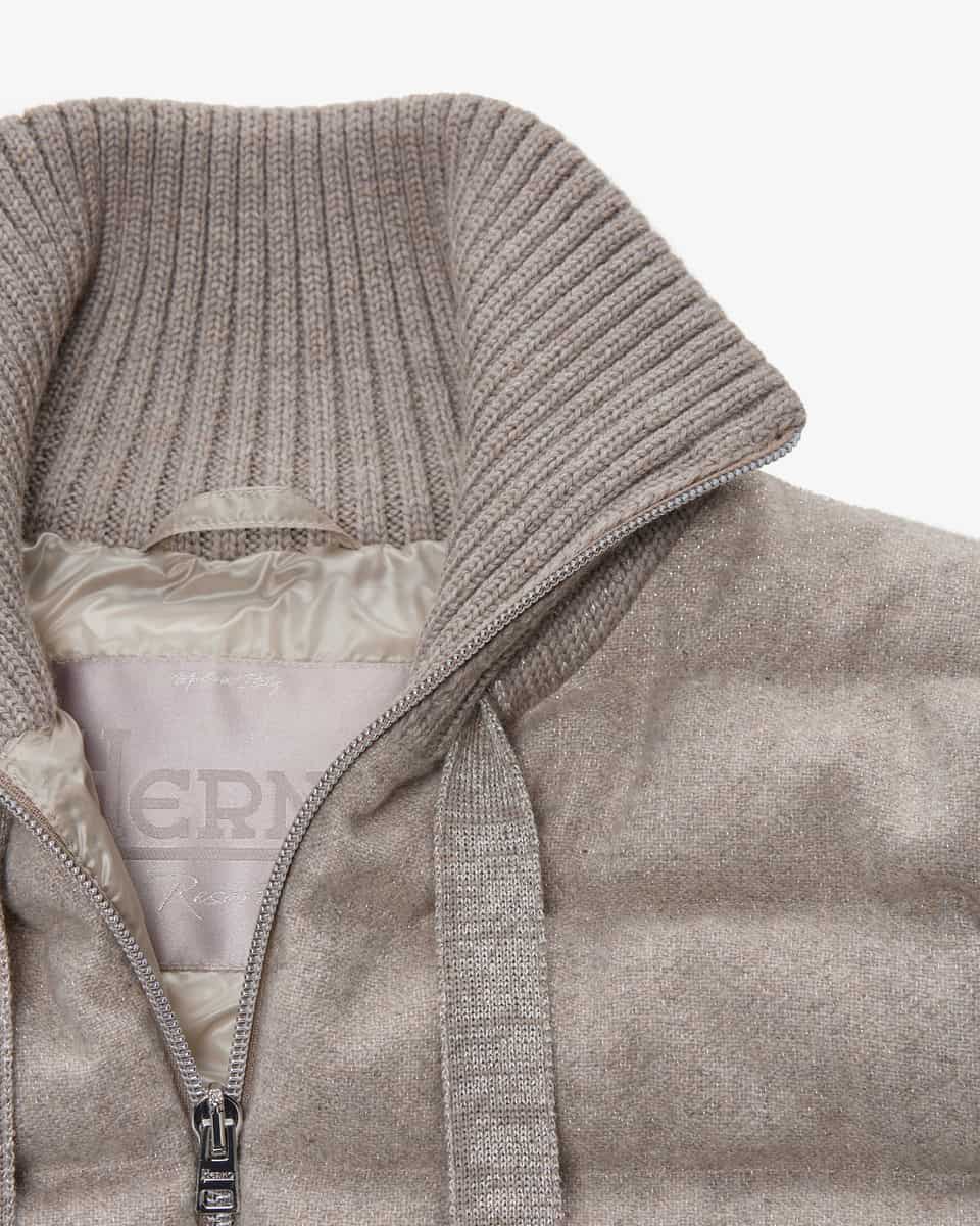 Bild 3 für Daunenjacke 42