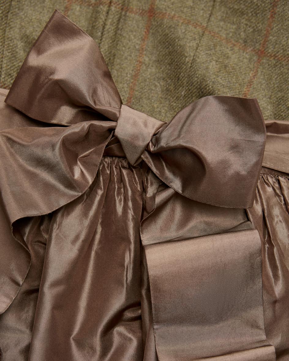 Bild 4 für Moni Midi-Dirndl mit Seidenschürze 42