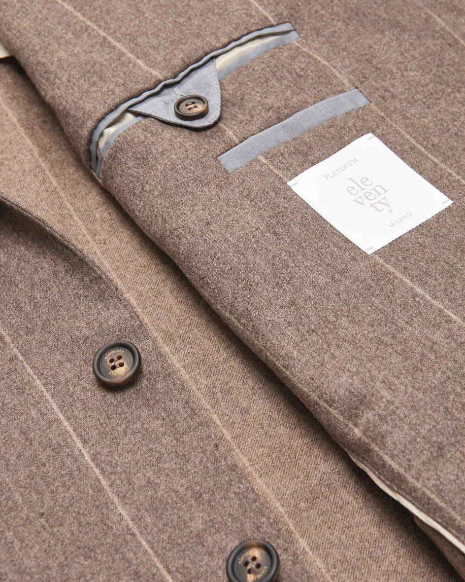 Bild 4 für Anzug aus Wolle und Cashmere 52