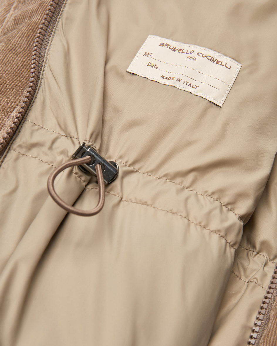 Bild 4 für Daunenweste aus Viskose und Cashmere 40