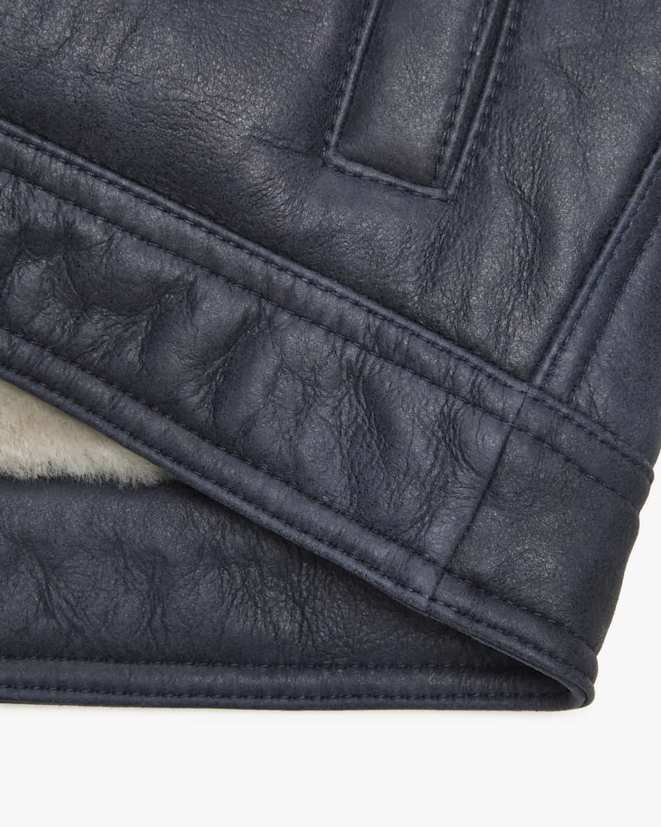 Image 5 for Steve's leather jacket  52