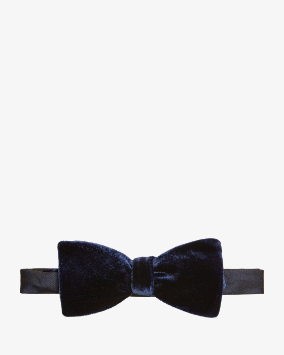 Velvet bow tie made of cotton and silk