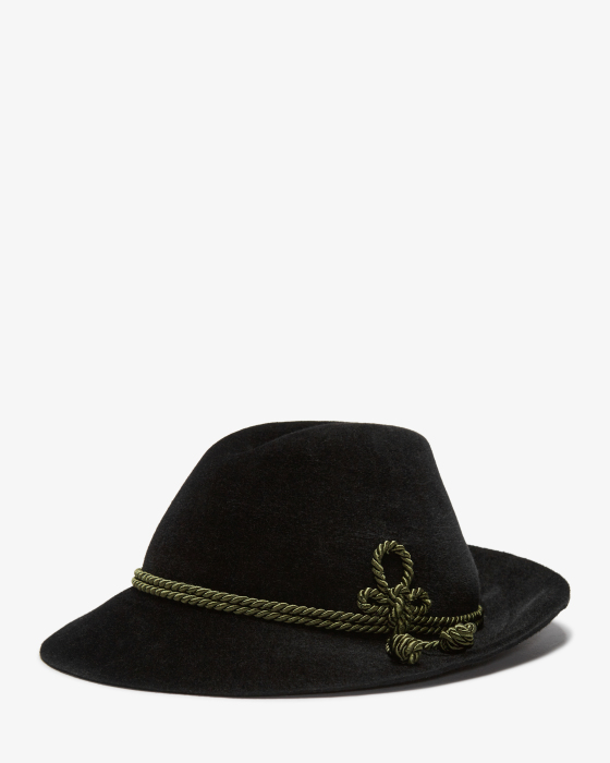 Traditional hat