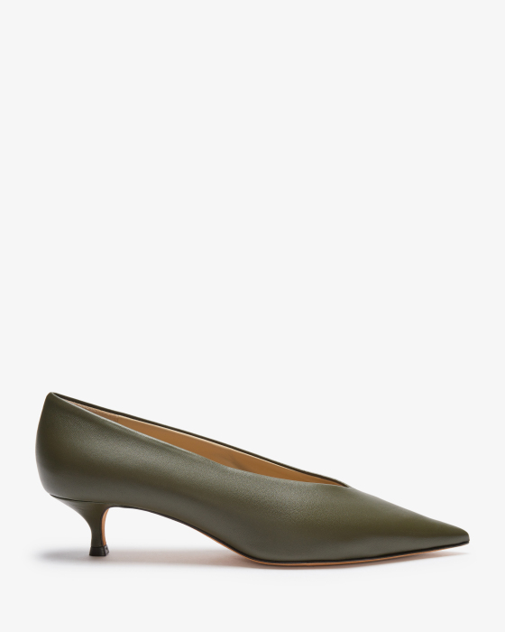 Kitten-heel pumps, babouche 