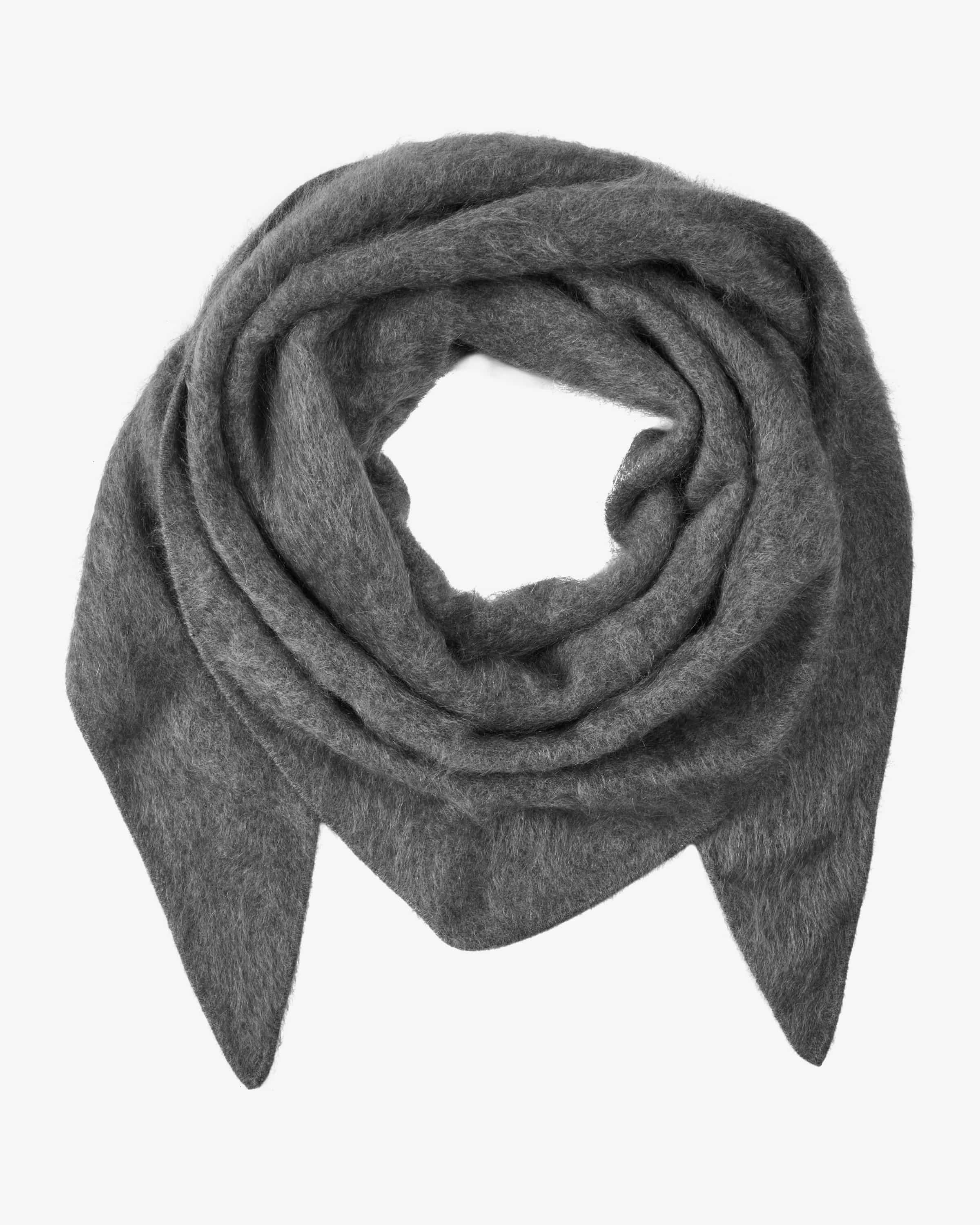 Lisa Yang Cashmere scarf LODENFREY