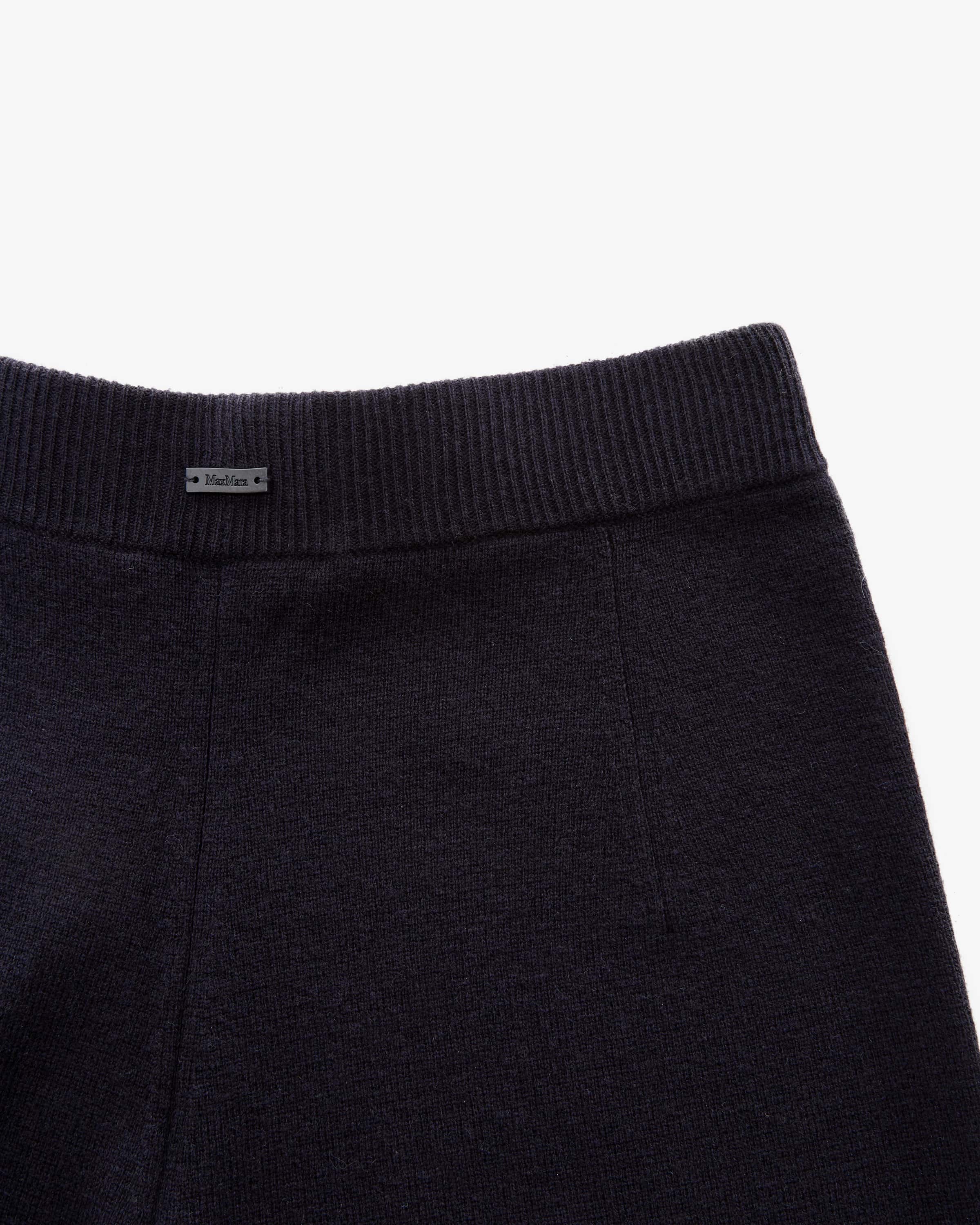 Max Mara | LODENFREY